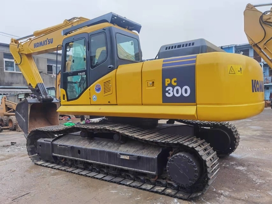 1.4m3 バケット 30t 油圧クローラーは小松掘削機 PC300-7 を使用しました