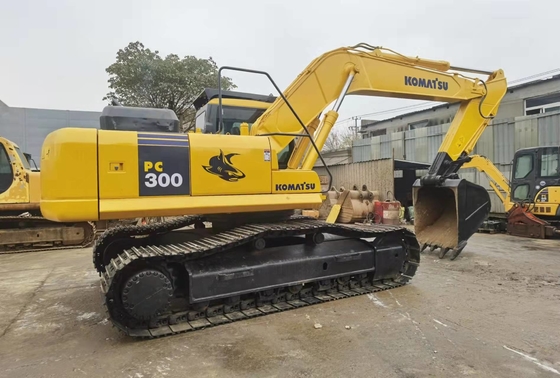 1.4m3 バケット 30t 油圧クローラーは小松掘削機 PC300-7 を使用しました