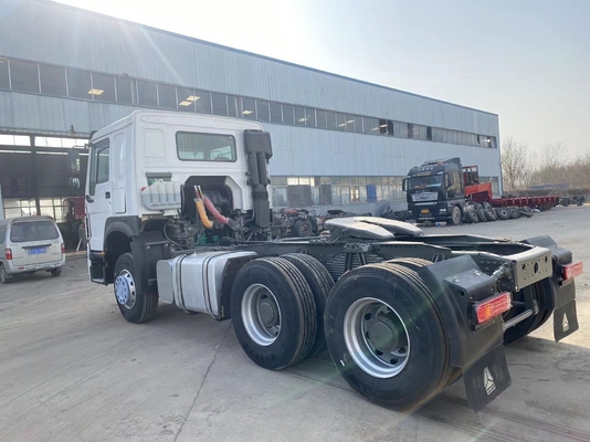 中古 Sinotruk Howo 371hp トラック トラクター トレーラーヘッド 6x4 販売