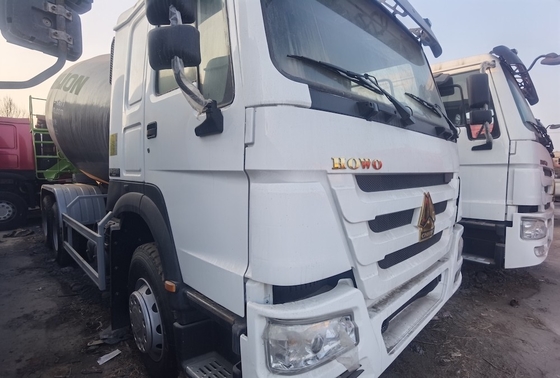 中古 SINOTRUK HOWO コンクリートミックストラック 6x4 380HP 中古 コンクリートミックストラック