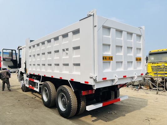 使用されたシャックマン F3000 6X4 重量ダンプトラック 10 タイヤ 300HPダンパー