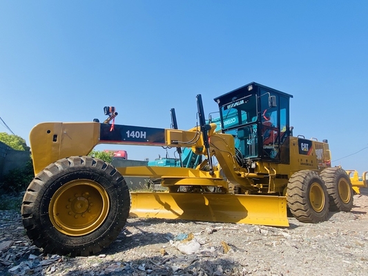 重い機器 中古 カタピラーキャット 140H レーザー 破片機付き 中古