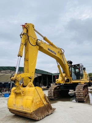 日本製 中古 コマツー PC700LC-8 PC700-8 水力式 クローバー 掘削機 70トンの掘削機 バックホー