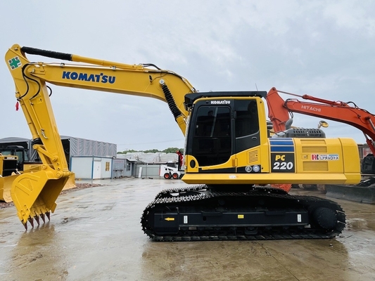 中古のコマツー PC220-8 クローバー掘削機 日本製 22トンの掘削機 PC220-7 PC200-8